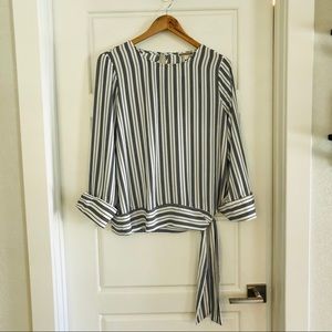 SOLD-- Trendy Striped Blouse— navy & white
